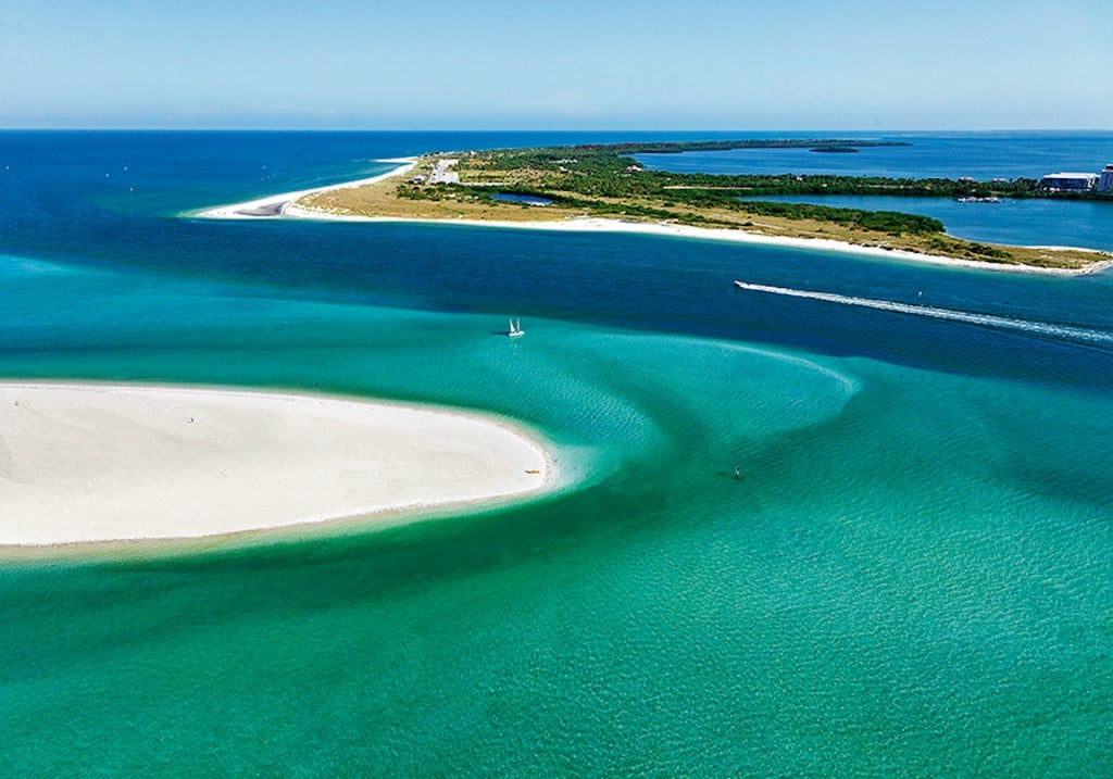 Caladesi Island State Park Honeymoon Island State Park Cr. Visitstpeteclearwater.com