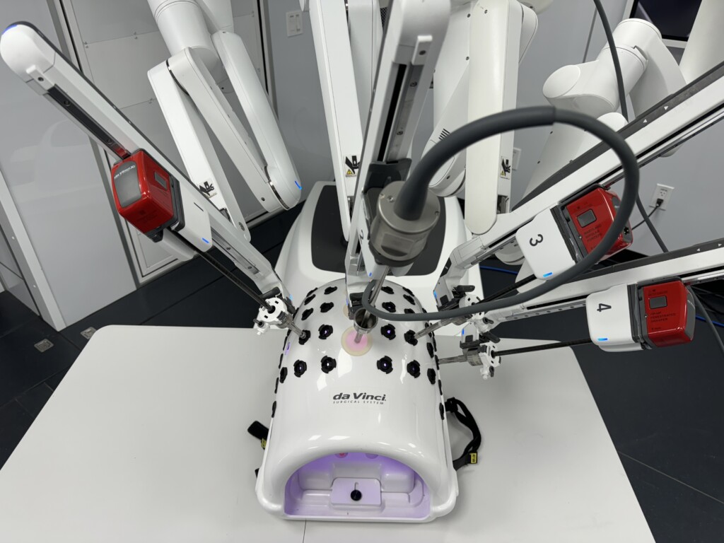 Orlandohealthcancerinstitute Roboticsurgery