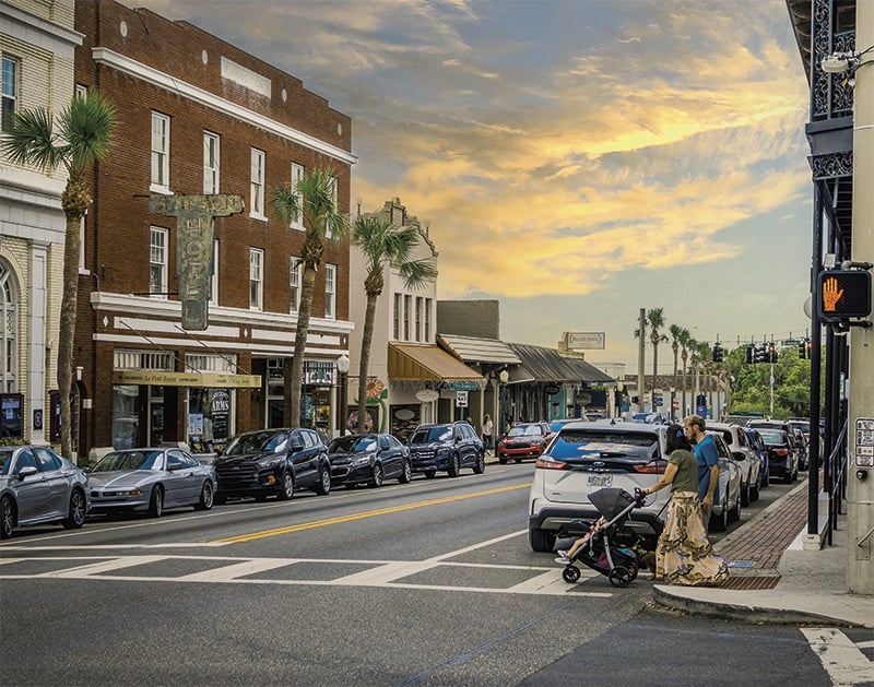 A family explores downtown Mount Dora.